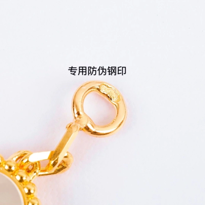Fashionable Vcx Bracelets 316050