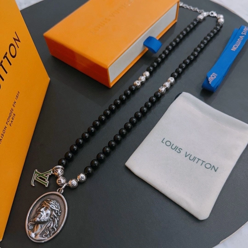 LX Necklaces EyeCatching 310887