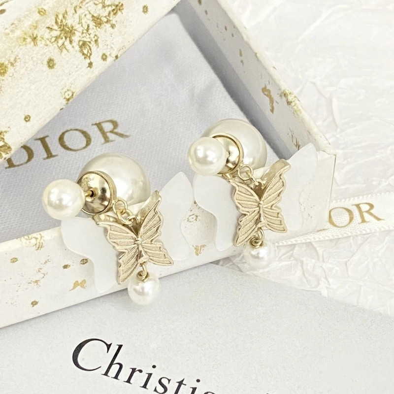 WellDesigned Christian Dxxr Earrings 294961