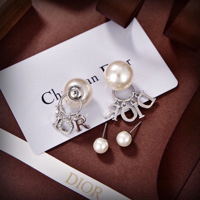 Breathable Christian Dxxr Earrings 294952