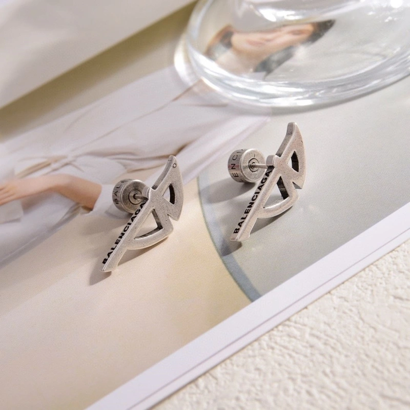 NewStyle Bxlxnciaga Earrings 282329