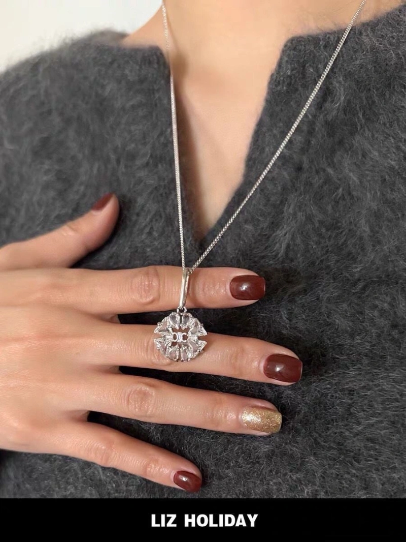 NewStyle Cxlxne Necklaces 283520