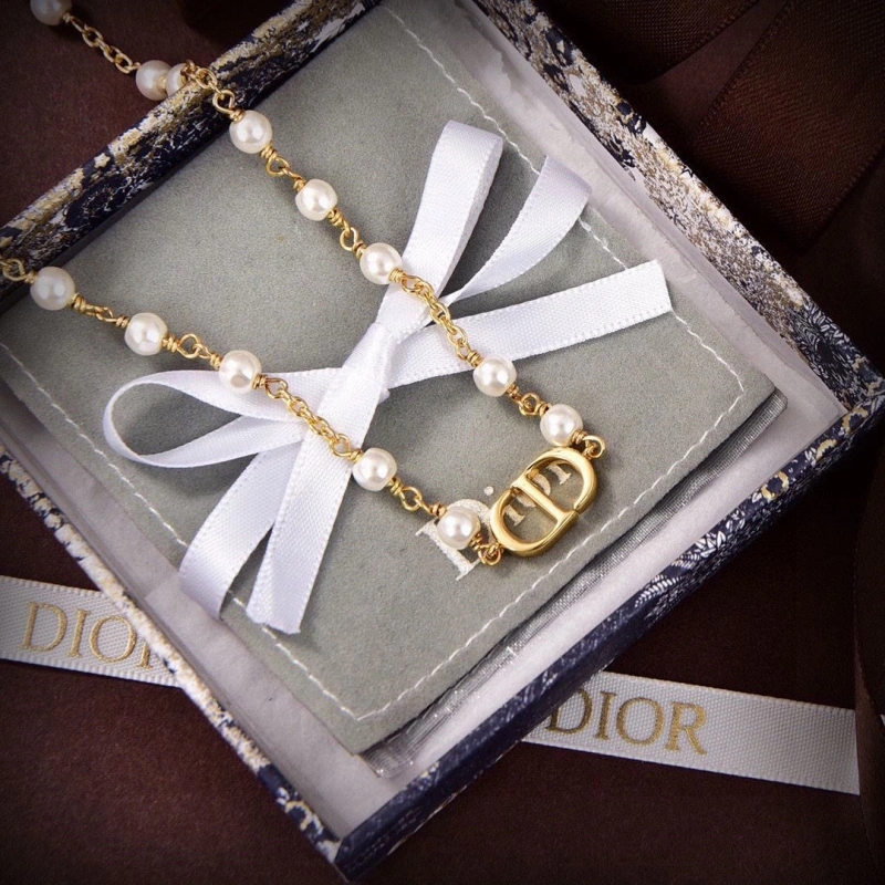 Christian Dxxr Necklaces Practical 294737