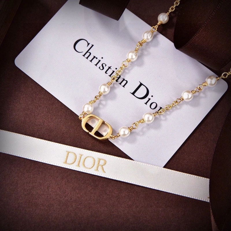 Christian Dxxr Necklaces Practical 294737