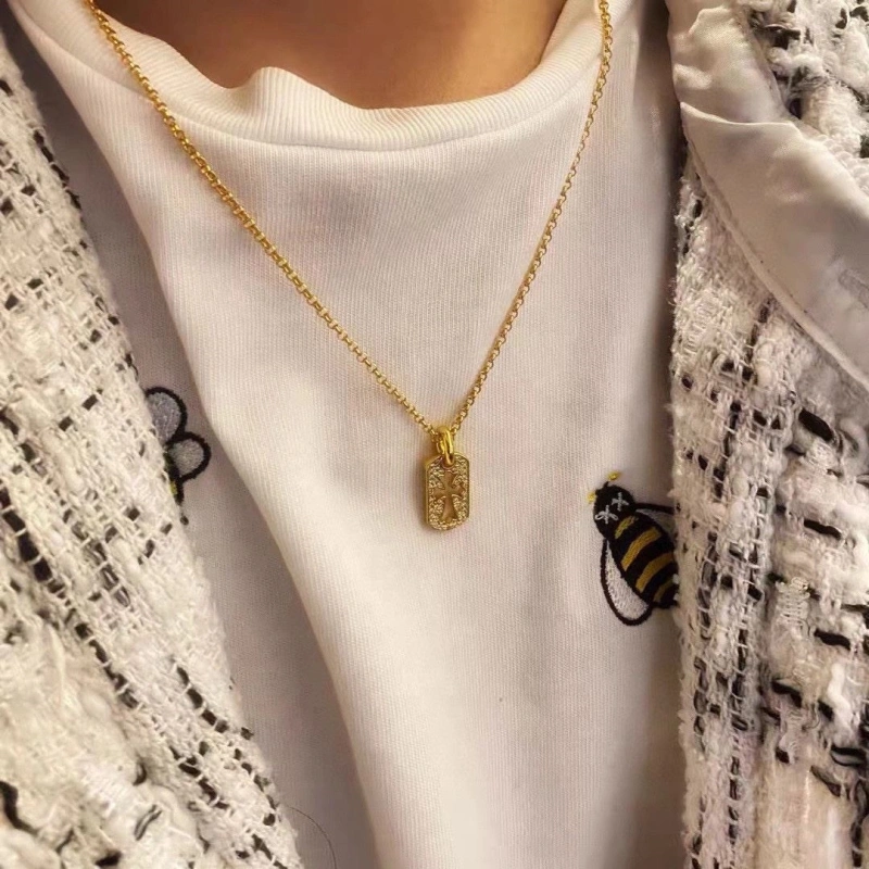 Chrxmx Hxxrts Necklaces Cozy 299839