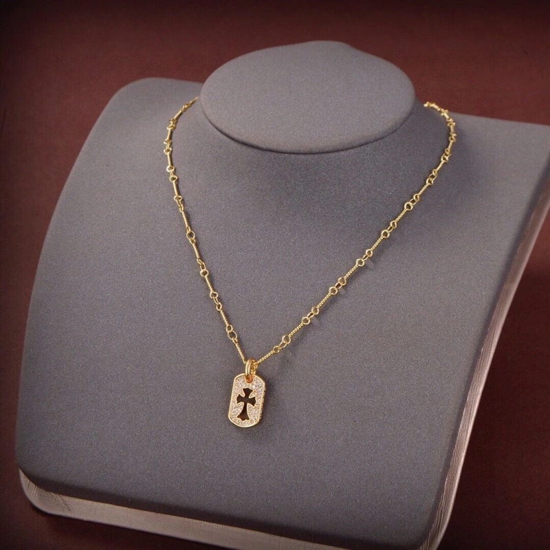 Chrxmx Hxxrts Necklaces Cozy 299839