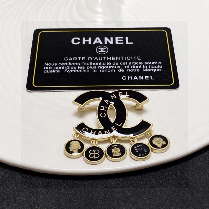 Comfortable Chxnxl Brooches 289331