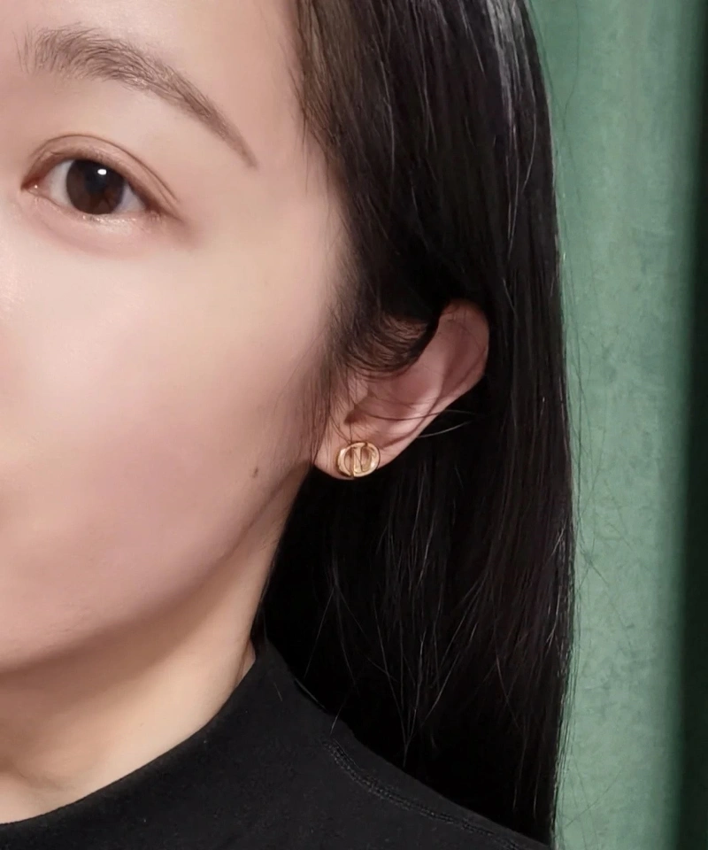 EyeCatching Christian Dxxr Earrings 294946