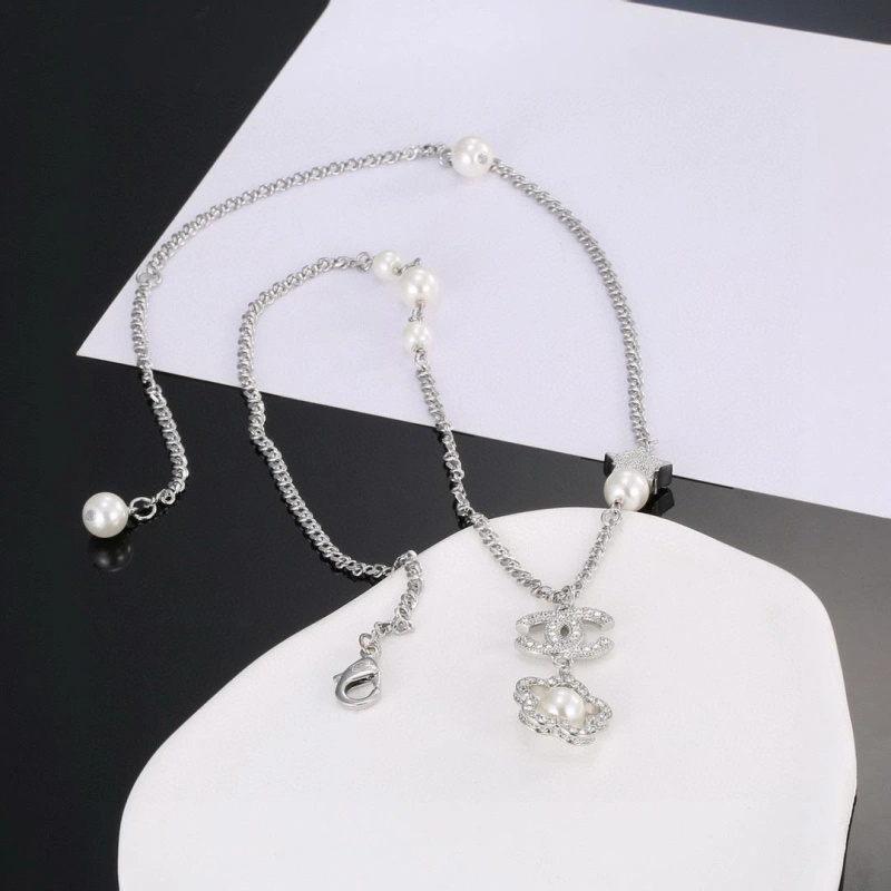 Flexible Chxnxl Necklaces 288299