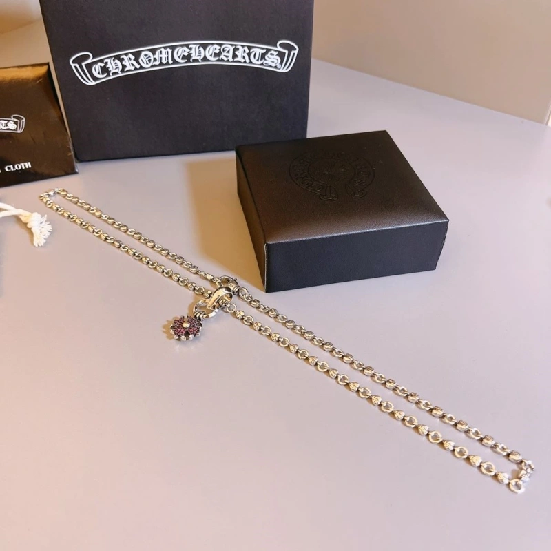 Reliable Chrxmx Hxxrts Necklaces 299835