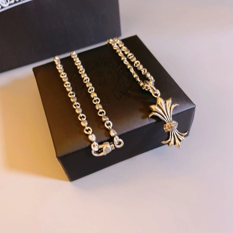 Chrxmx Hxxrts Necklaces Resilient 299836