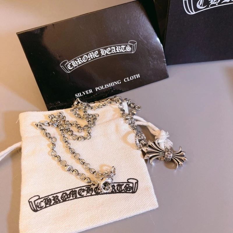 Chrxmx Hxxrts Necklaces Resilient 299836