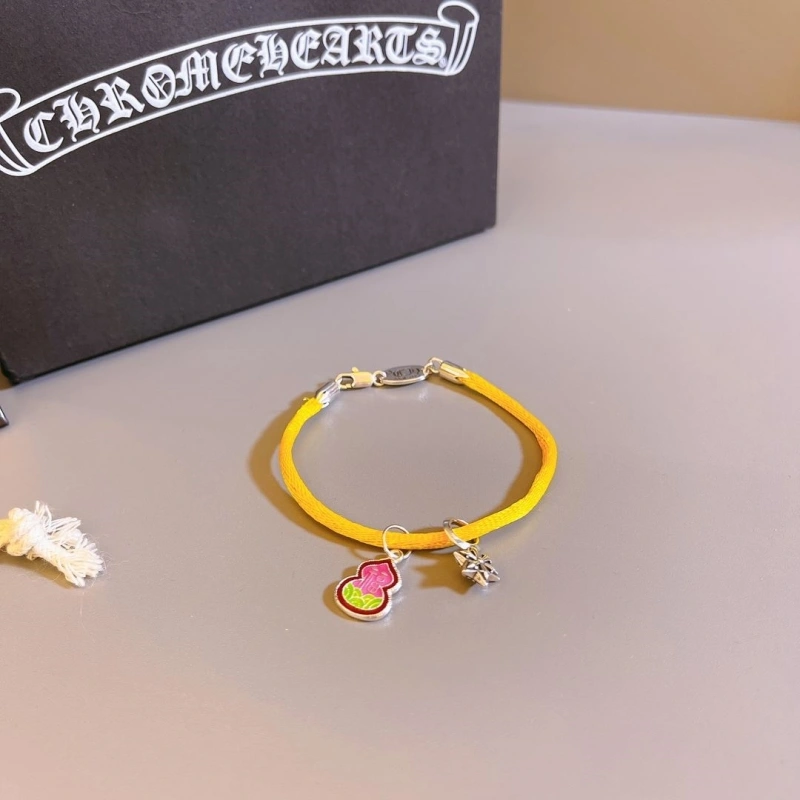 Fashionable Chrxmx Hxxrts Bracelets 300240