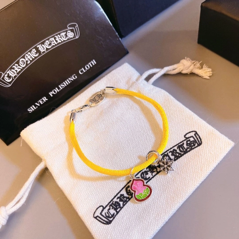 Fashionable Chrxmx Hxxrts Bracelets 300240