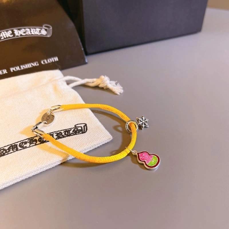 Fashionable Chrxmx Hxxrts Bracelets 300240