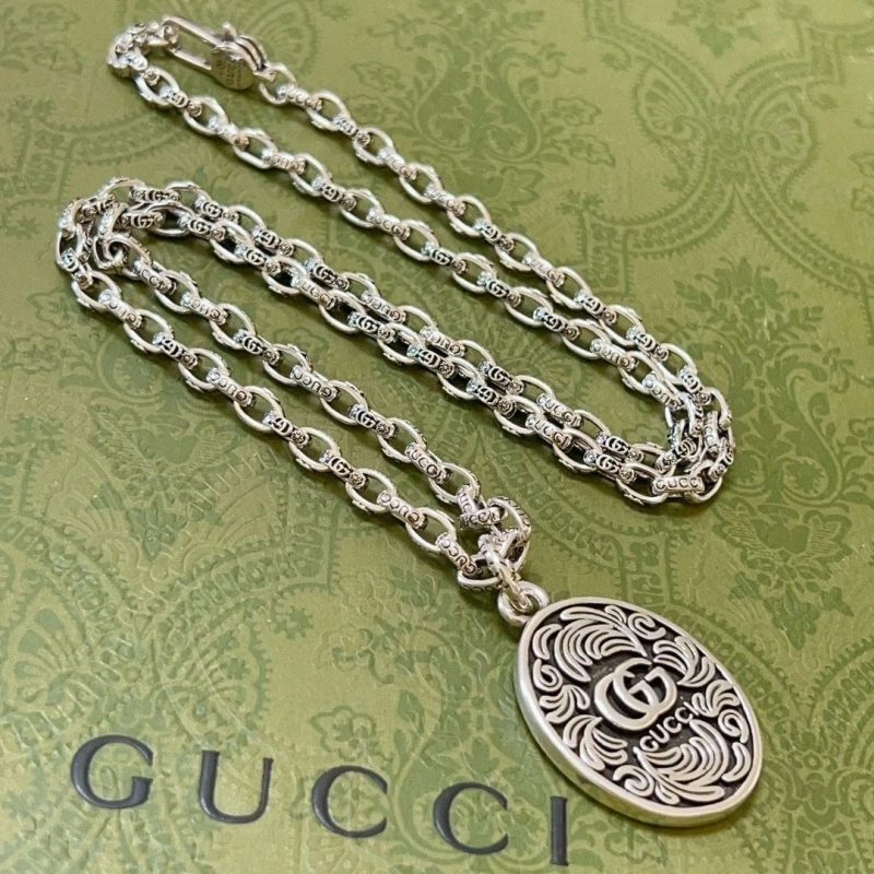 Bright Gxccx Necklaces 305219