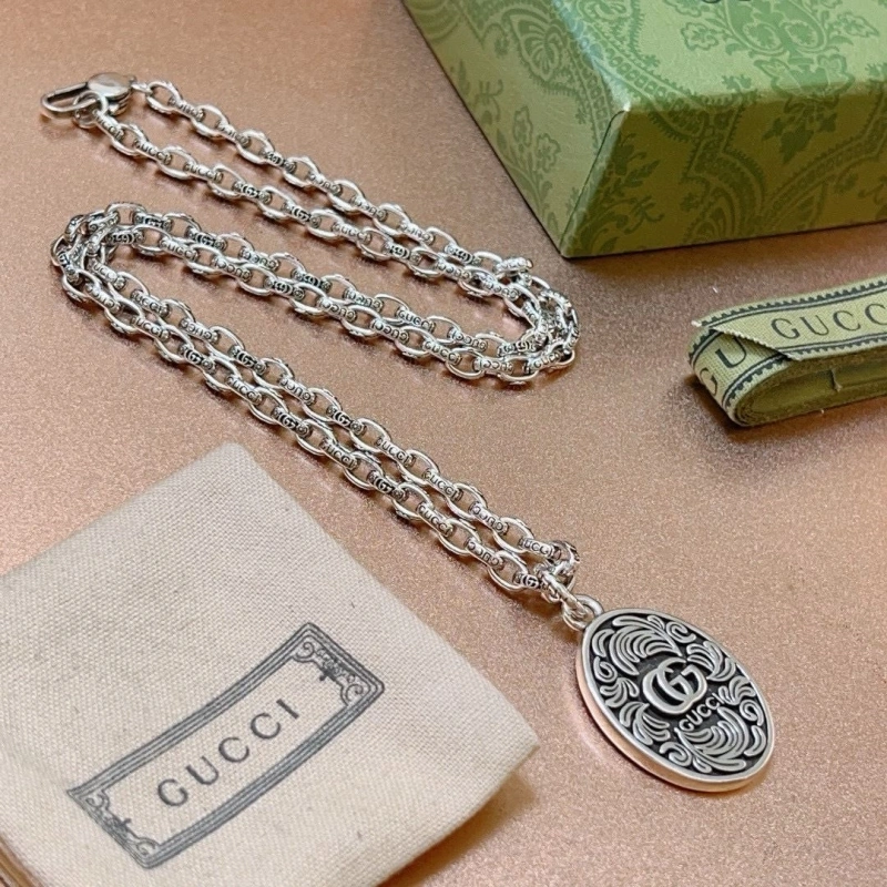 Bright Gxccx Necklaces 305219