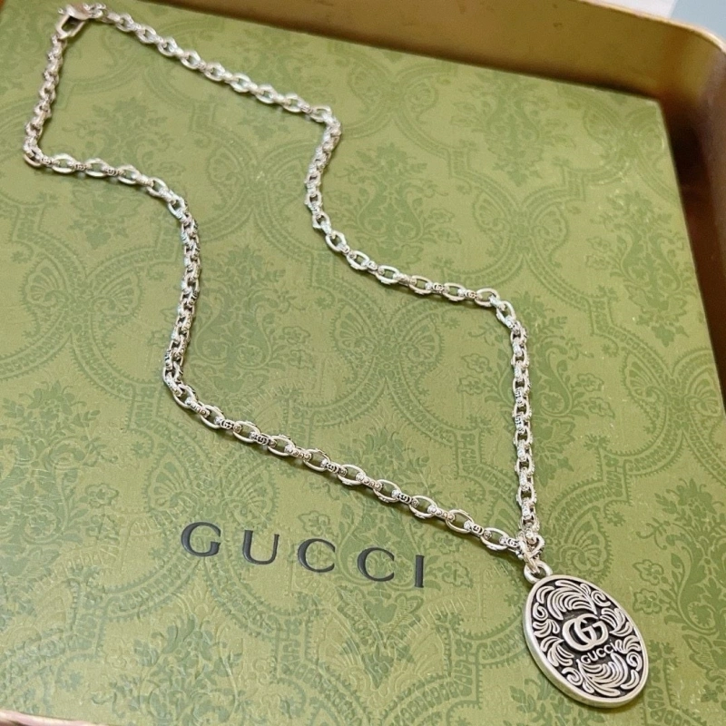 Bright Gxccx Necklaces 305219