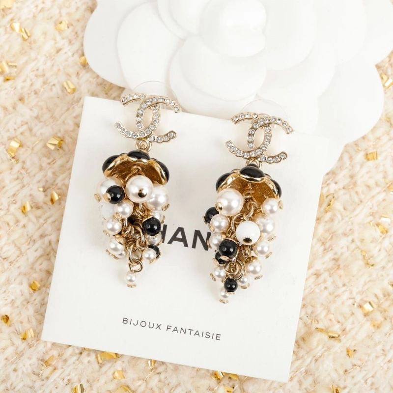 HighQuality Chxnxl Earrings 289080