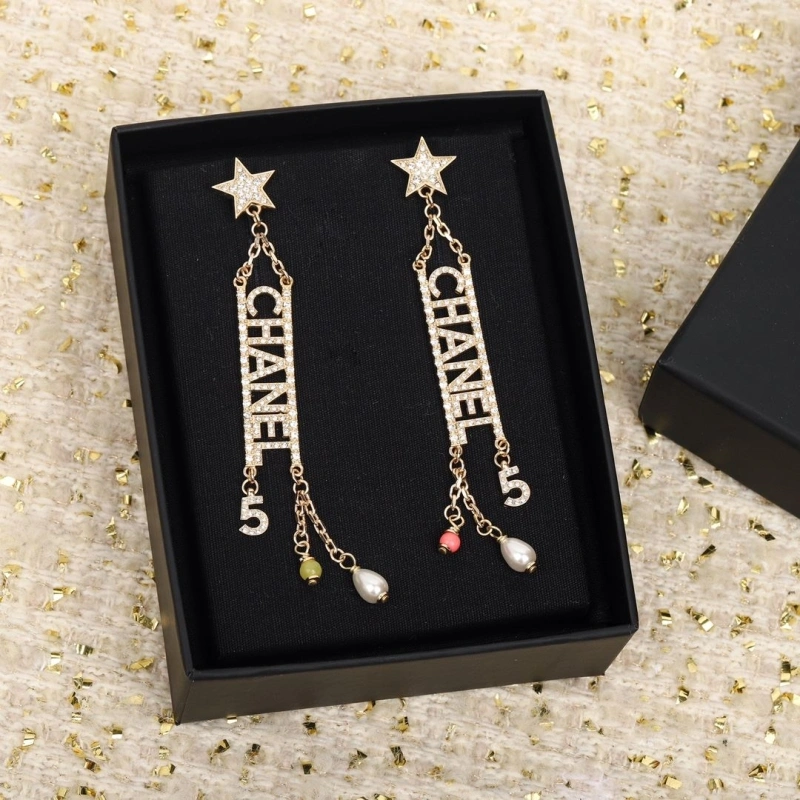 Durable Chxnxl Earrings 289079