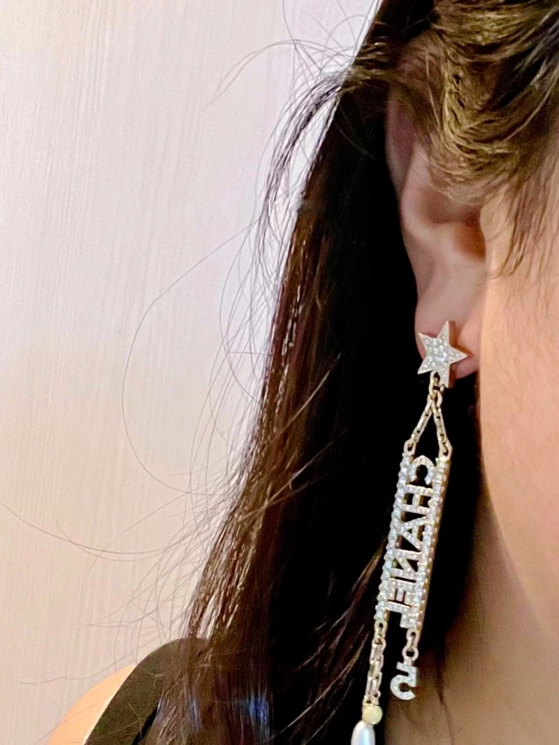 Durable Chxnxl Earrings 289079