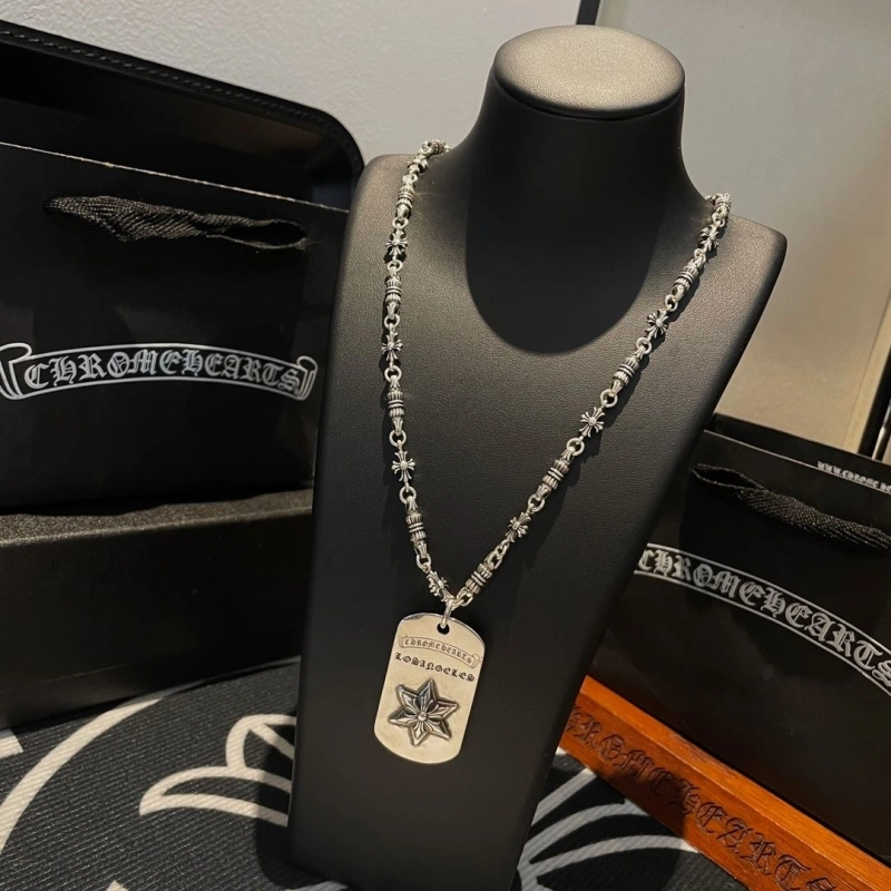 Chrxmx Hxxrts Necklaces Sleek 299844