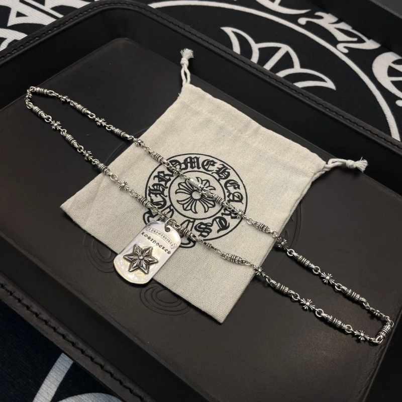 Chrxmx Hxxrts Necklaces Sleek 299844