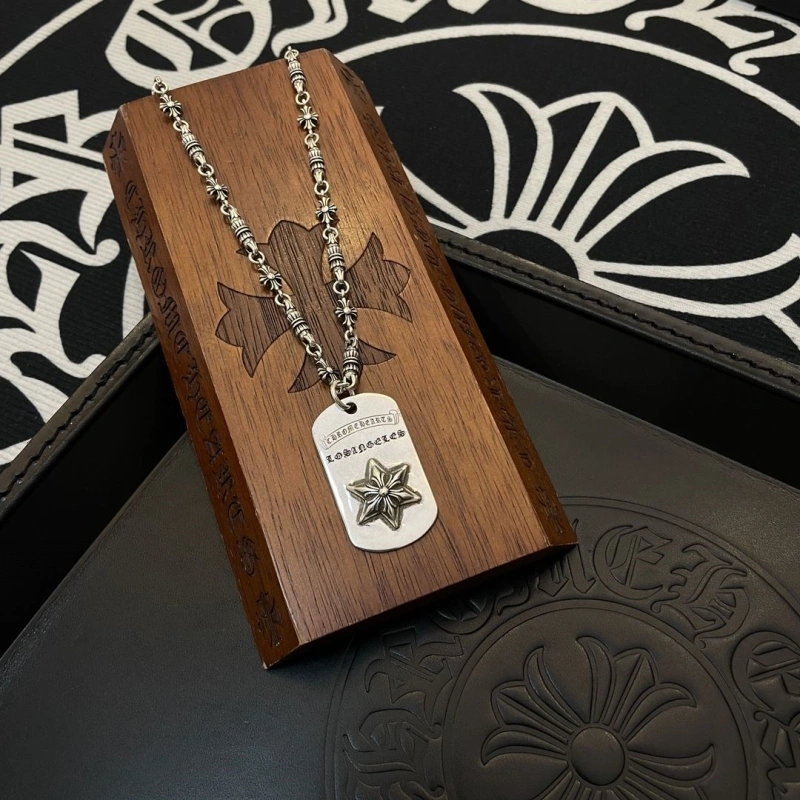 Chrxmx Hxxrts Necklaces Sleek 299844