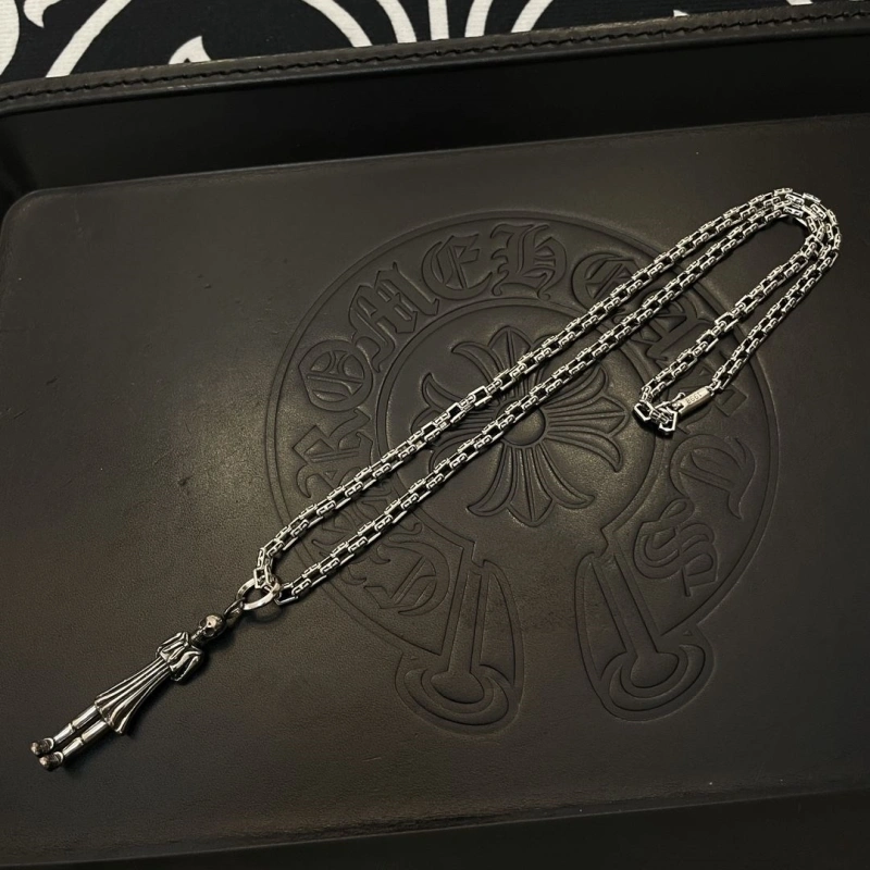 Bright Chrxmx Hxxrts Necklaces 299832