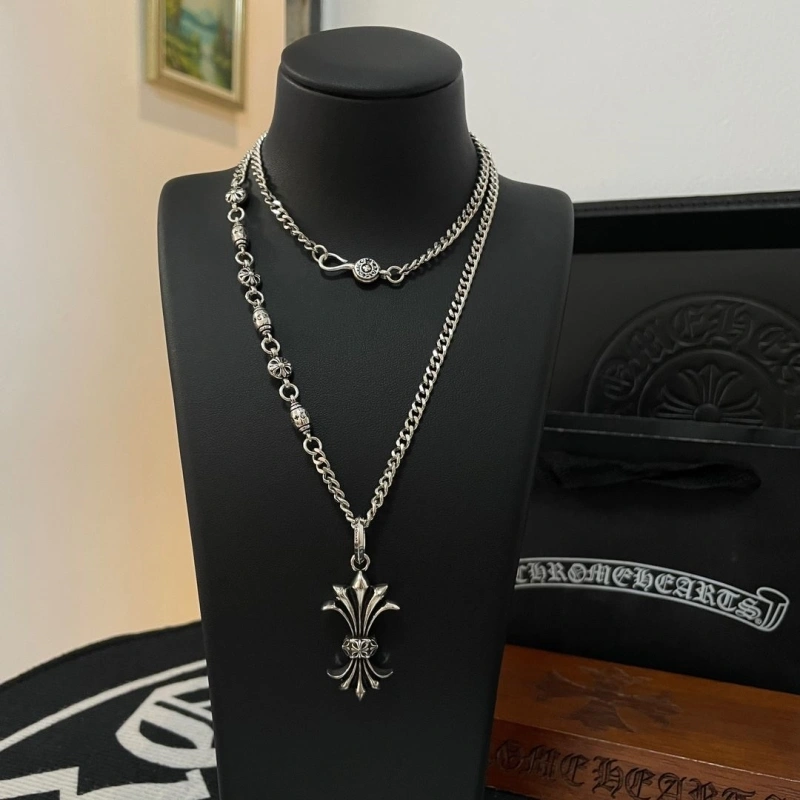 Chrxmx Hxxrts Necklaces Lightweight 299830