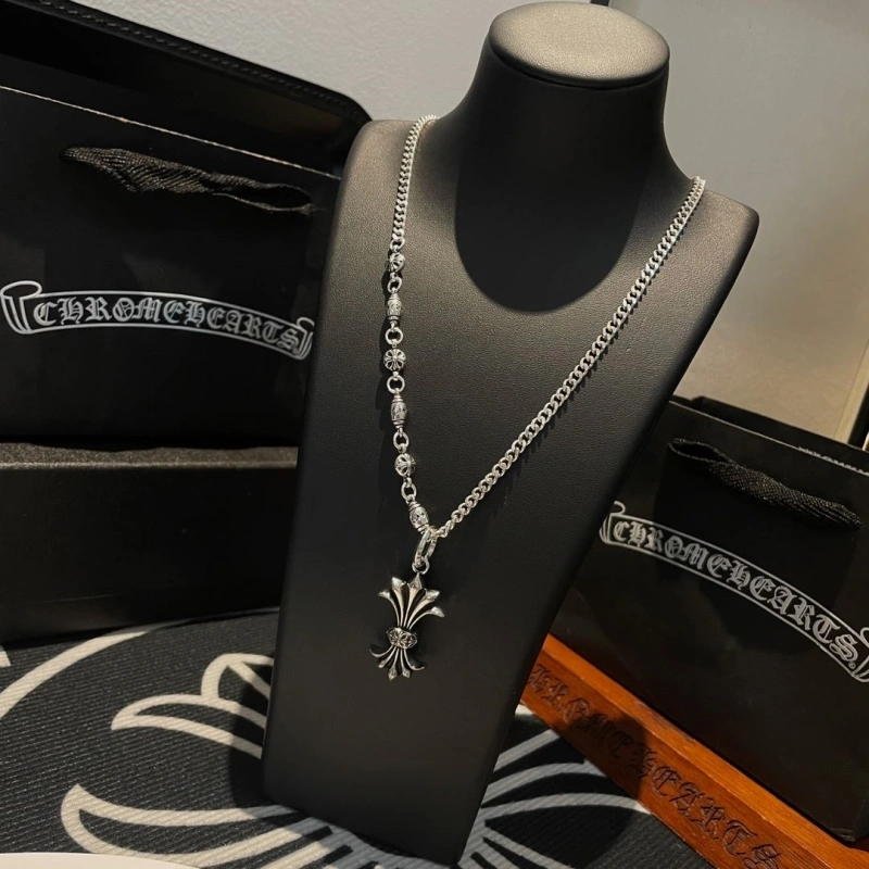 Chrxmx Hxxrts Necklaces Lightweight 299830