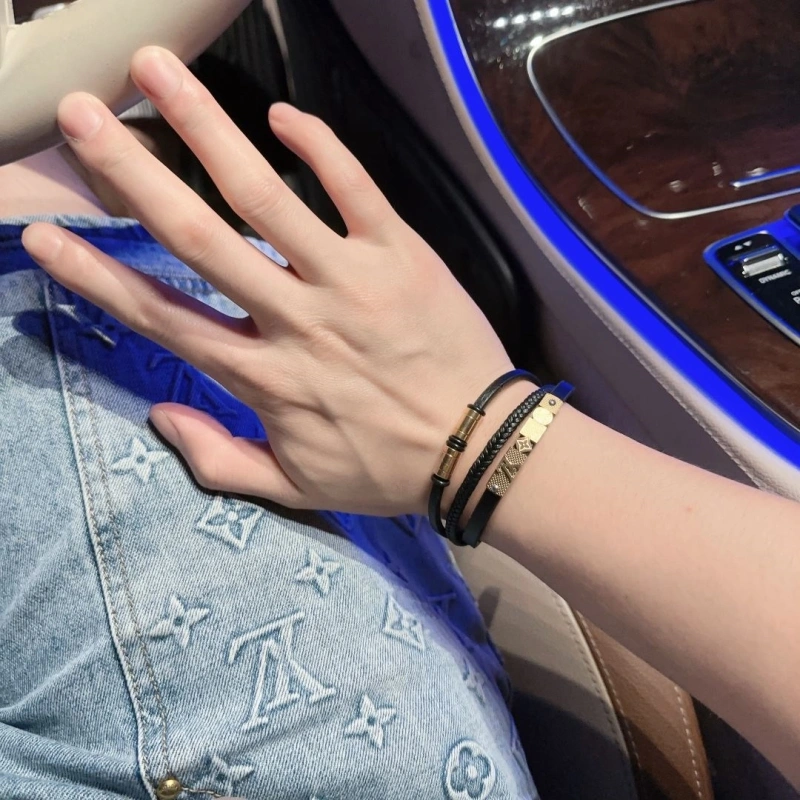 Reliable LX Bracelets 311222