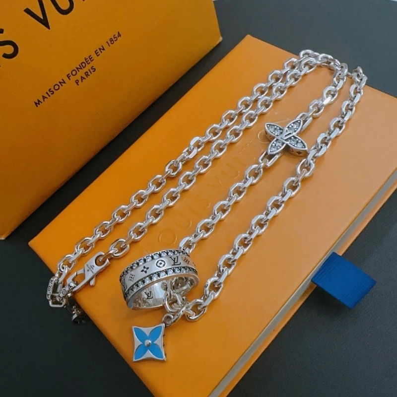 LX Necklaces BestValue 310875