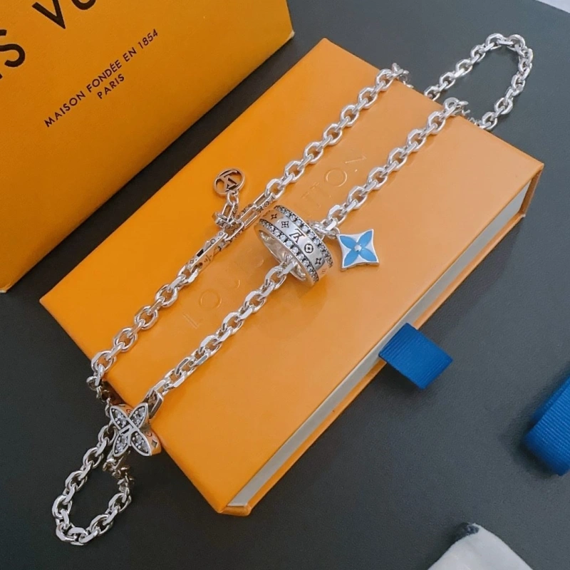 LX Necklaces BestValue 310875