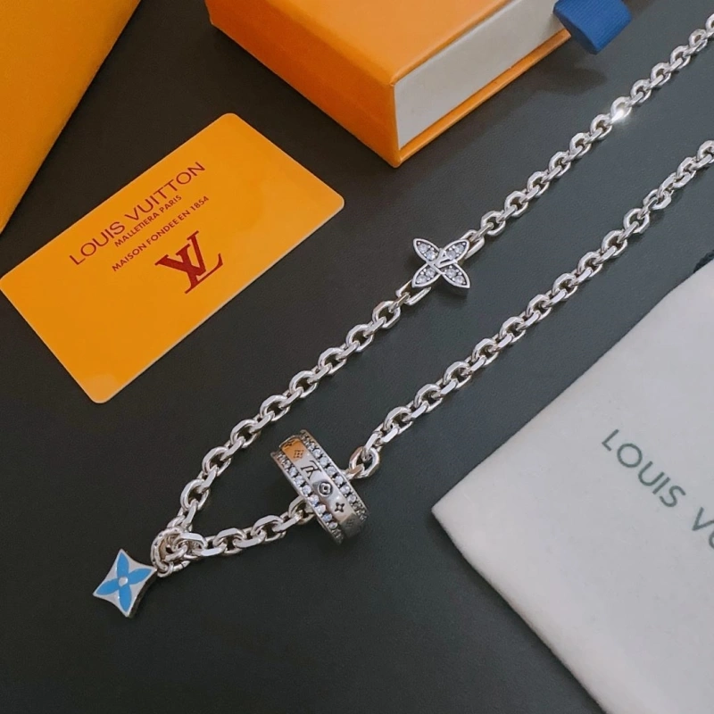 LX Necklaces BestValue 310875
