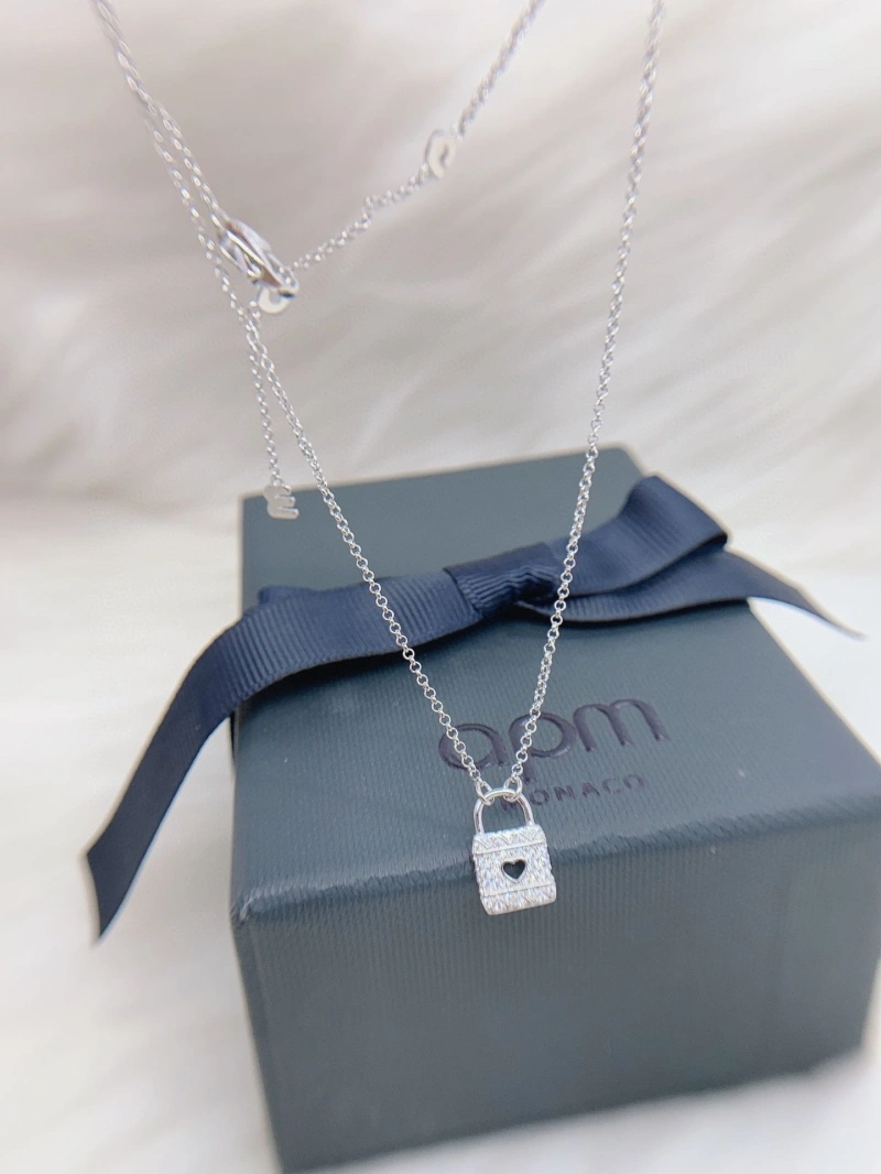 Axm Necklaces Refined 281590