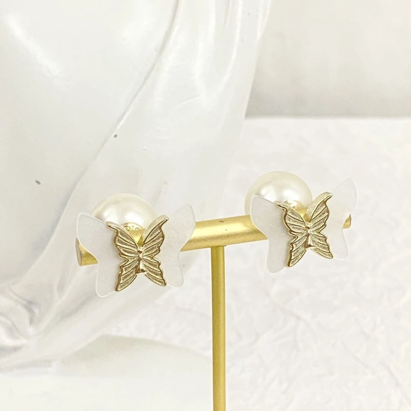Sophisticated Christian Dxxr Earrings 294945