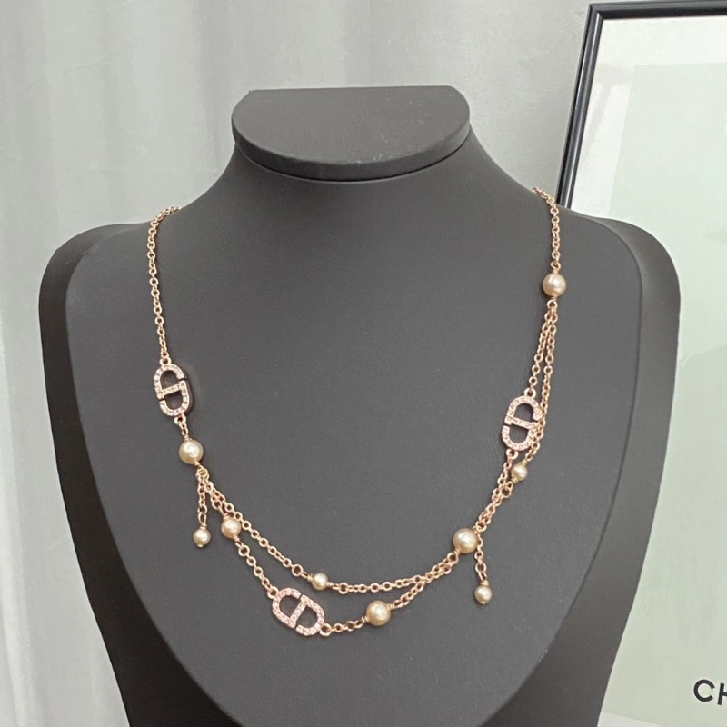 Flexible Christian Dxxr Necklaces 294743