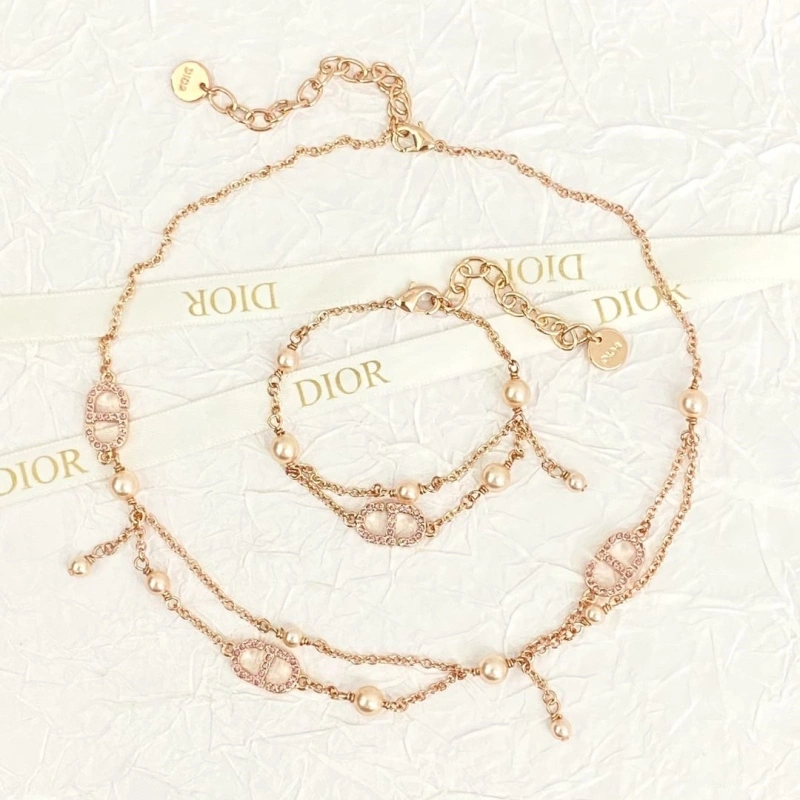 Flexible Christian Dxxr Necklaces 294743