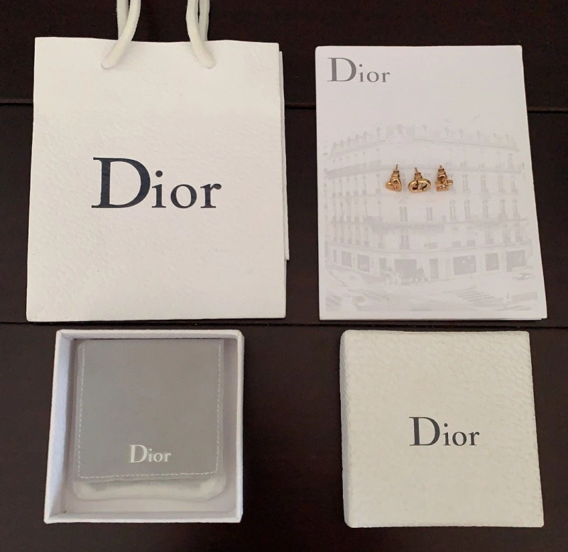Christian Dxxr Earrings SmartChoice 294944
