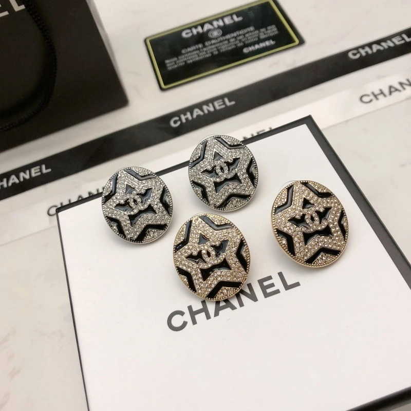 Lightweight Chxnxl Earrings 289071
