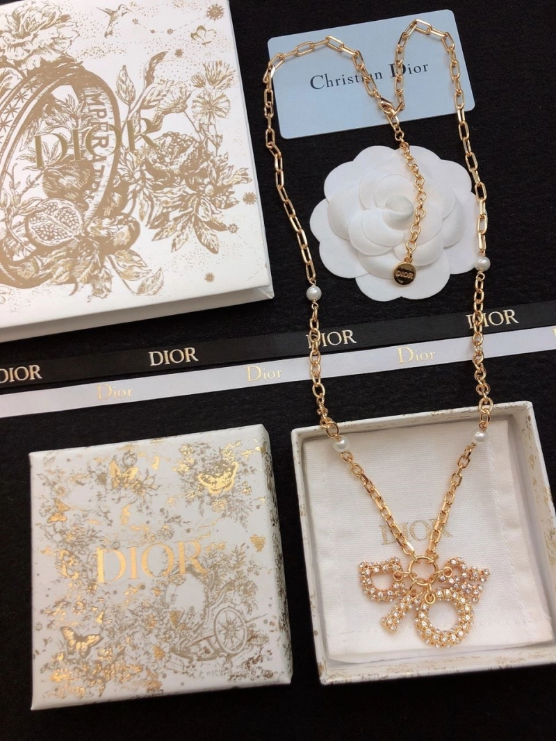 Versatile Christian Dxxr Necklaces 294741