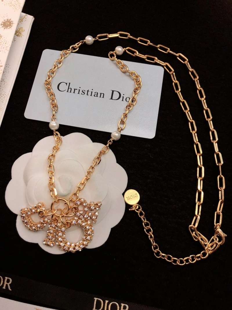 Versatile Christian Dxxr Necklaces 294741