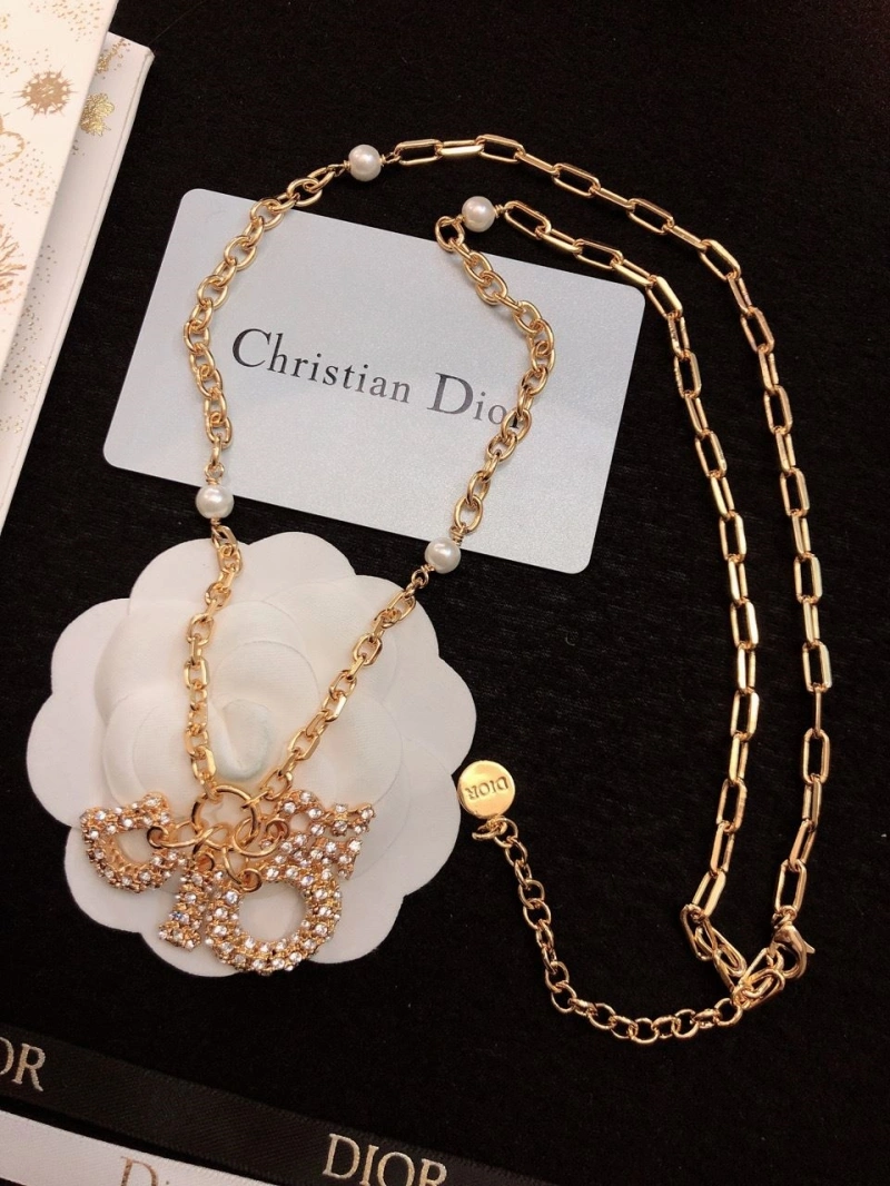Versatile Christian Dxxr Necklaces 294741