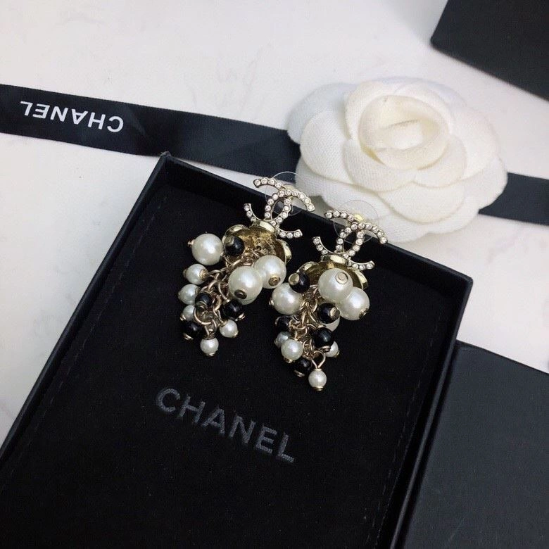 Unique Chxnxl Earrings 289061