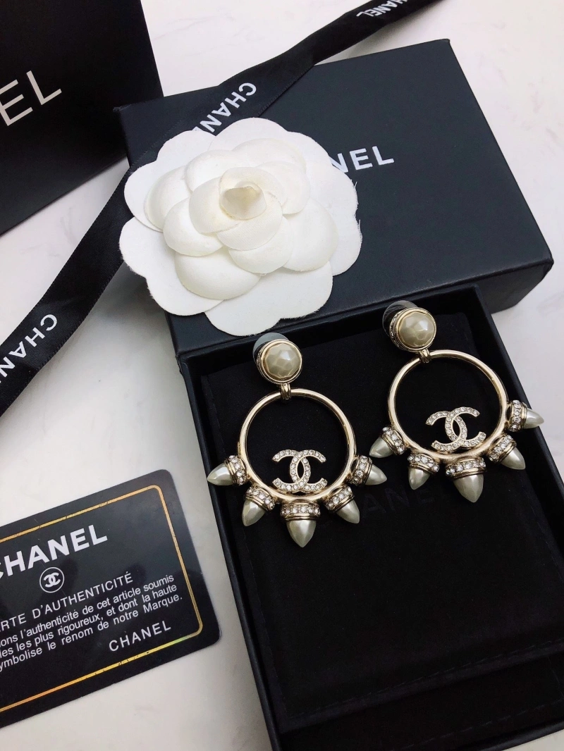 Chxnxl Earrings WellDesigned 289064