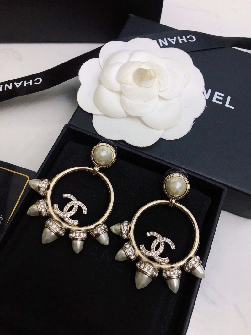 Chxnxl Earrings WellDesigned 289064