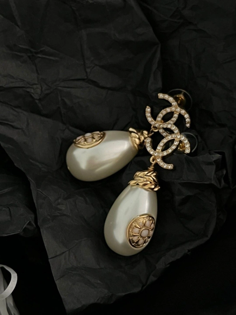 Chxnxl Earrings TopPick 289044