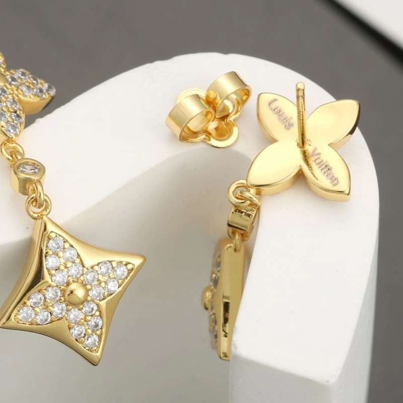 LX Earrings Stylish 311042