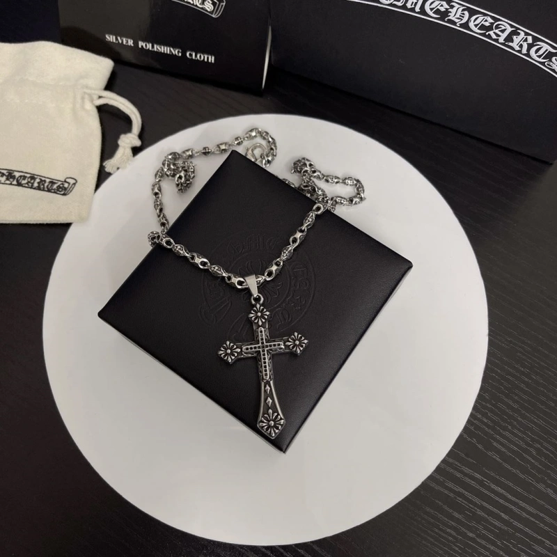 Refined Chrxmx Hxxrts Necklaces 299825